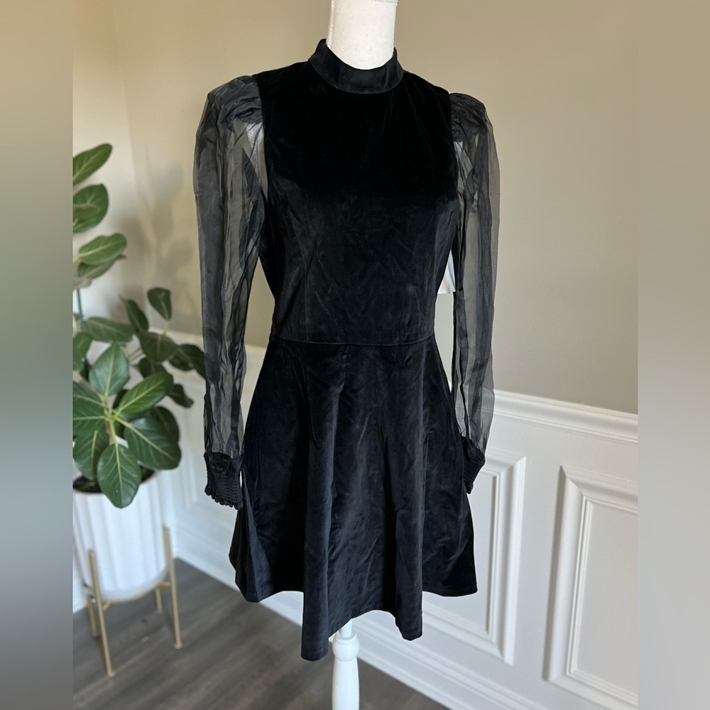 Alice and Olivia Paulette Velvet Puff Sleeve Mini Dress in Black sz 10 NWT 595$ - Picture 9 of 10